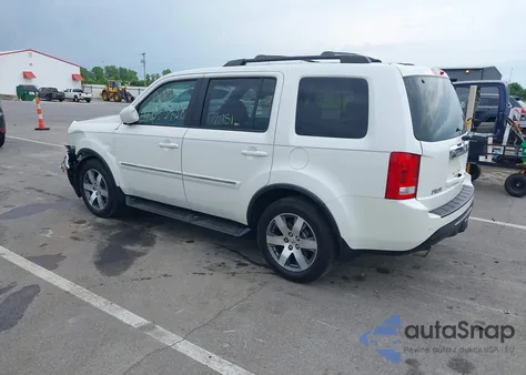 2013 Honda Pilot Touring z USA, uszkodzony, nr VIN 5FNYF4H90DB074568